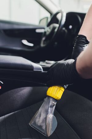 汽車怠速不穩的可能原因及修復方式